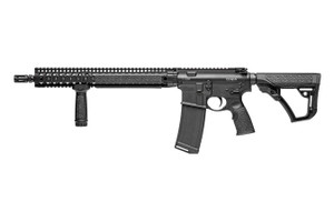 Daniel Defense DDM4 V9 | Rifle | 16” Barrel | 5.56 / .223 | 10/30 Rounds | Black | 02-145-15175-047